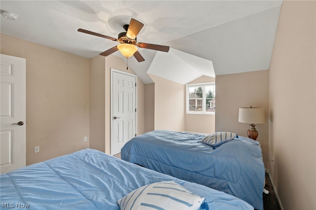 21 Bristol Lane Rocky River OH 44116