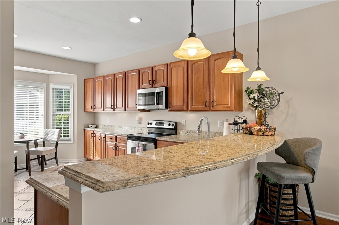 21 Bristol Lane Rocky River OH 44116