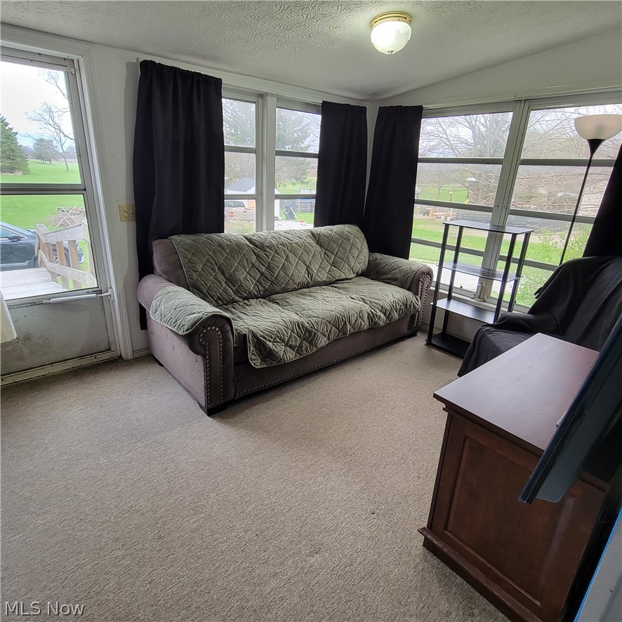 349 W Maple Street Hartville OH 44632