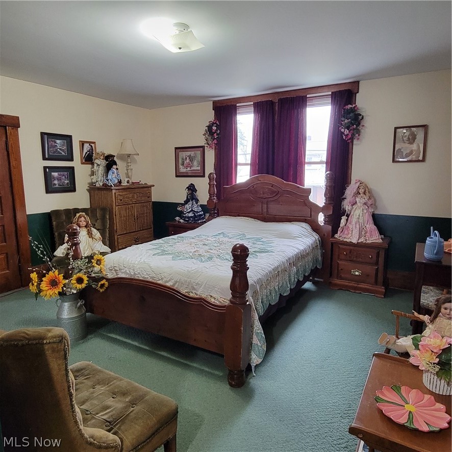 349 W Maple Street Hartville OH 44632