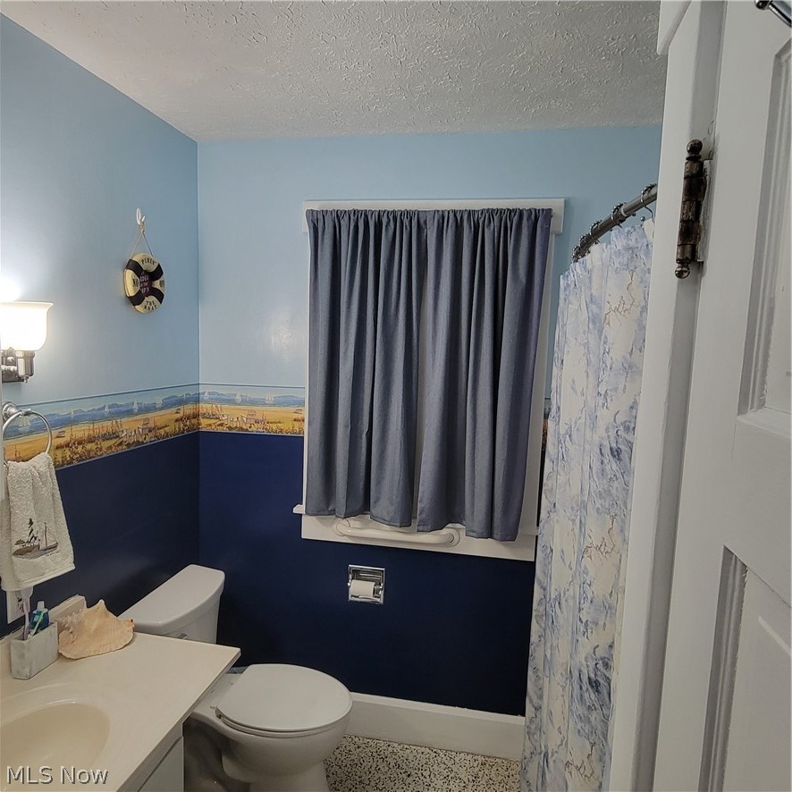 349 W Maple Street Hartville OH 44632