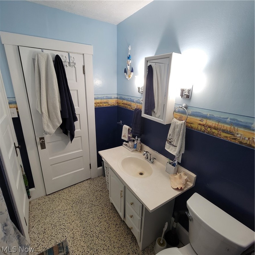 349 W Maple Street Hartville OH 44632