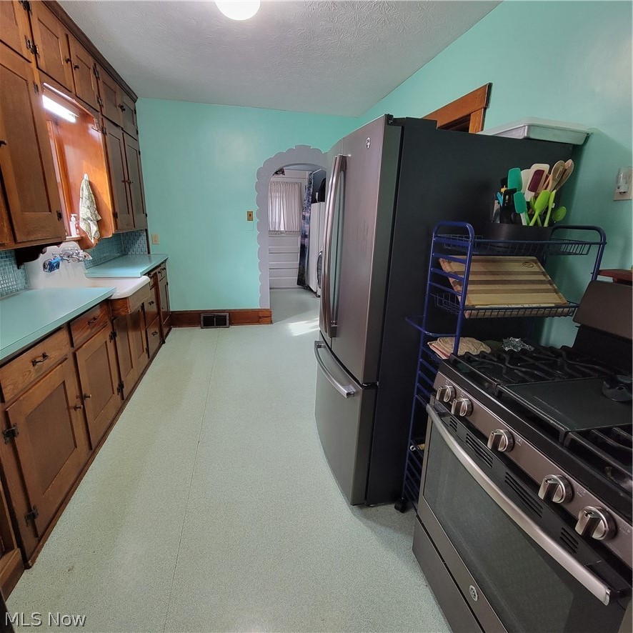349 W Maple Street Hartville OH 44632