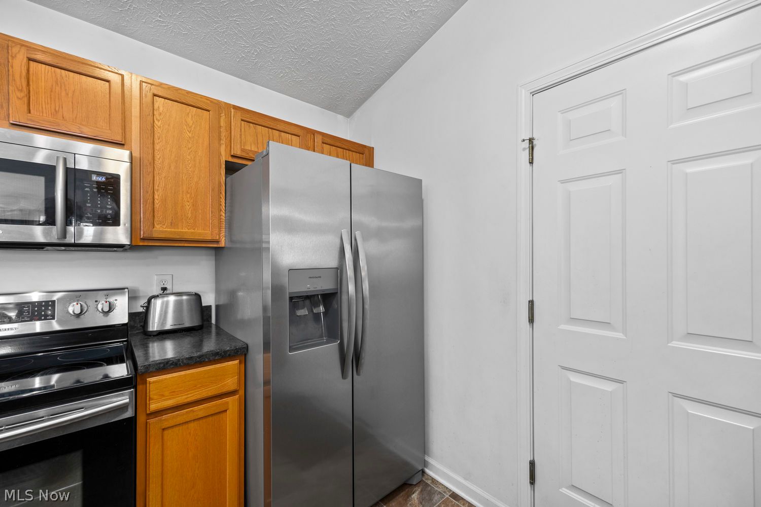 4505 Vineyard Drive Lorain OH 44053