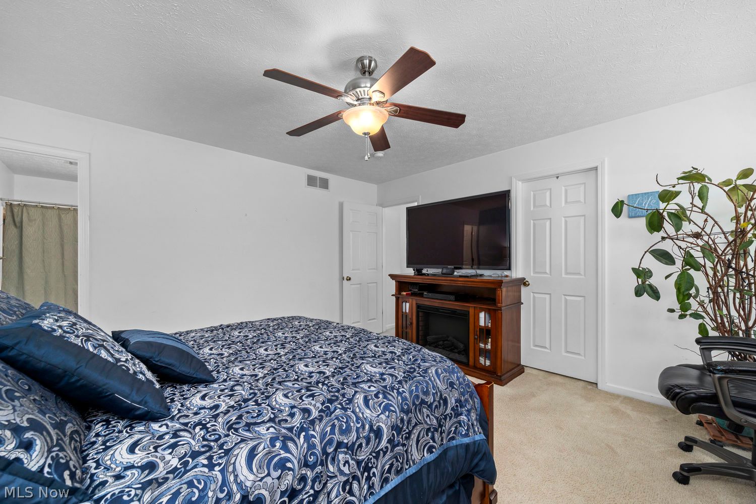 4505 Vineyard Drive Lorain OH 44053