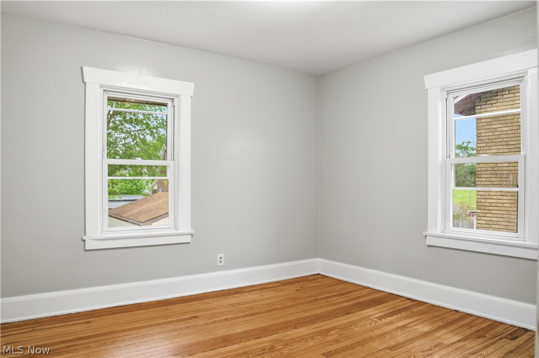52 W Heights Avenue Youngstown OH 44509