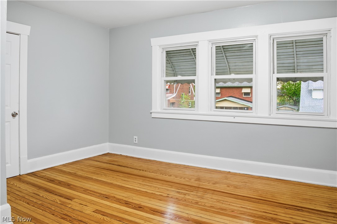 52 W Heights Avenue Youngstown OH 44509
