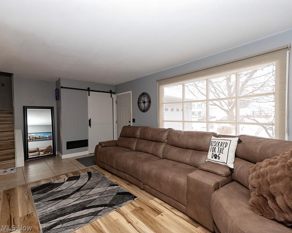 110 Edgefield Drive Elyria OH 44035