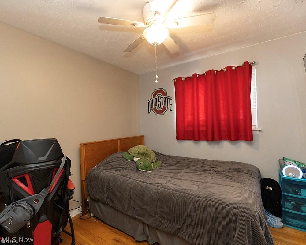 110 Edgefield Drive Elyria OH 44035