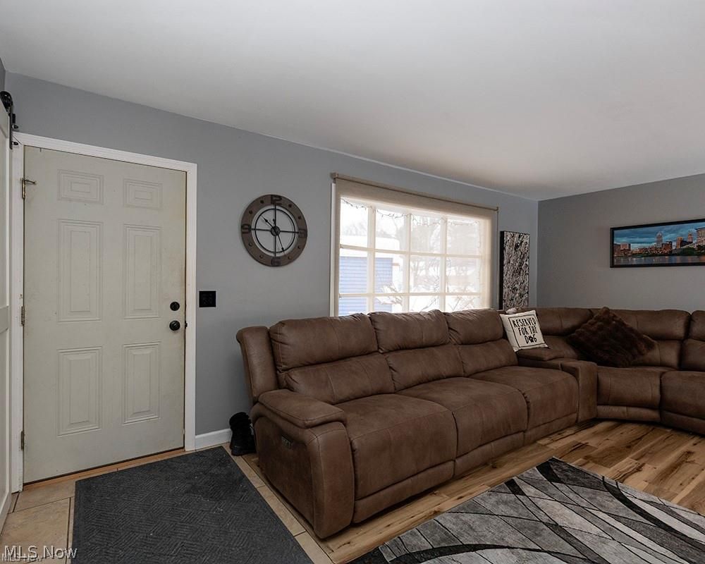 110 Edgefield Drive Elyria OH 44035