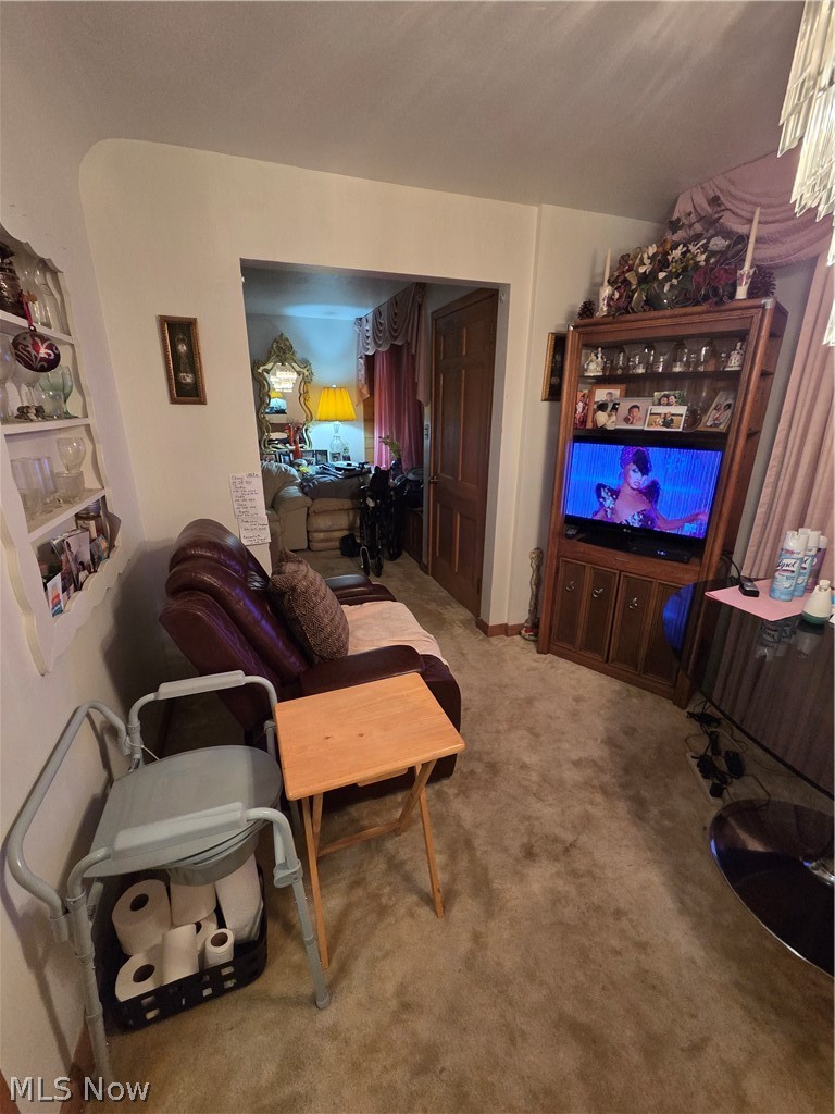 16305 Eldamere Avenue Cleveland OH 44128