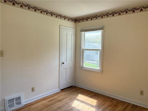 1711 Evergreen Avenue Akron OH 44301