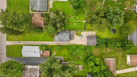 3924 Elmwood Avenue Youngstown OH 44515