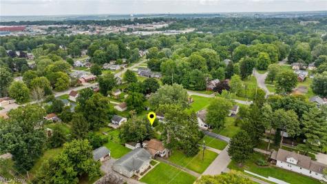 3924 Elmwood Avenue Youngstown OH 44515