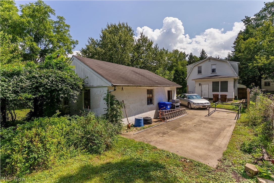 3924 Elmwood Avenue Youngstown OH 44515