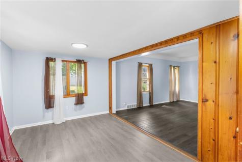3924 Elmwood Avenue Youngstown OH 44515