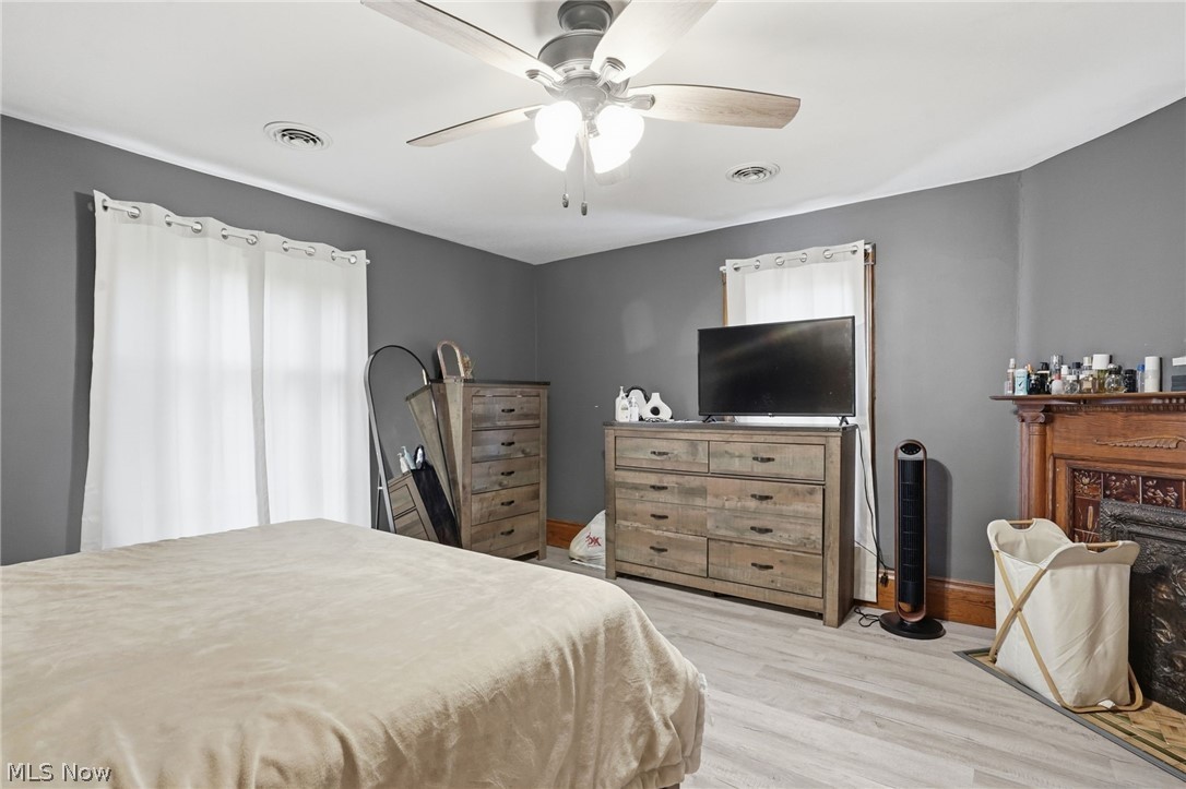 437 N 8th Street Mcconnelsville OH 43756