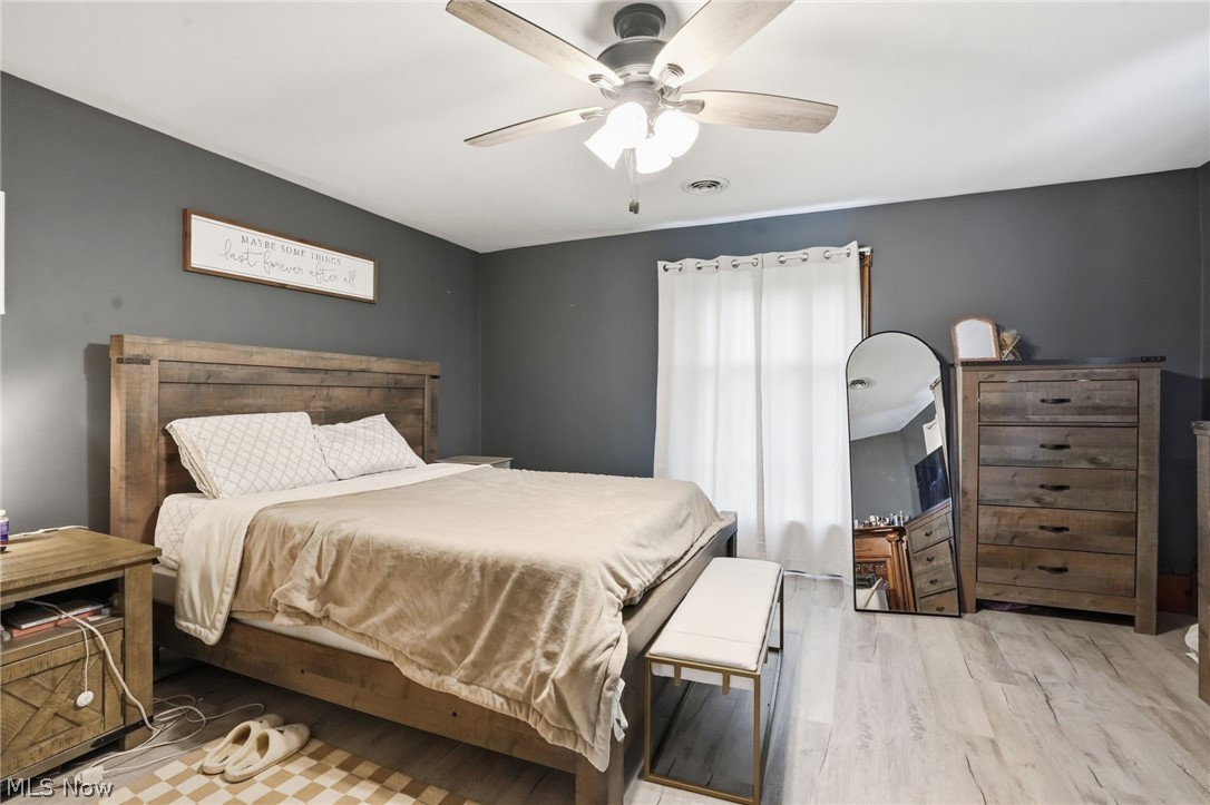 437 N 8th Street Mcconnelsville OH 43756