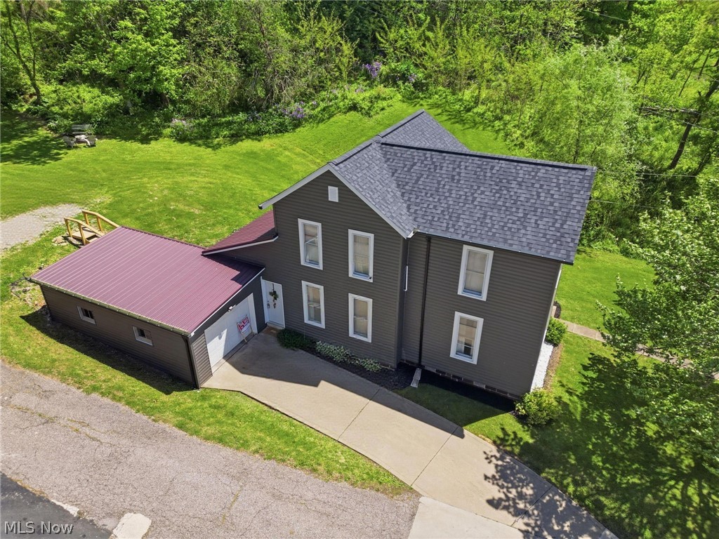 437 N 8th Street Mcconnelsville OH 43756