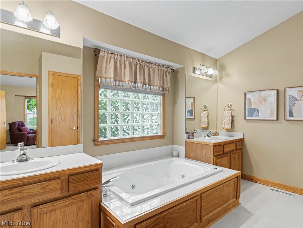 3671 White Oak Drive Norton OH 44203