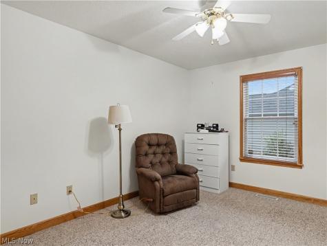 3671 White Oak Drive Norton OH 44203