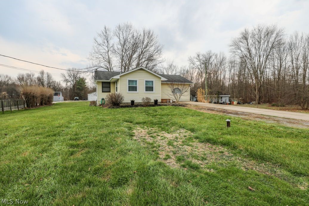 10676 Holcomb Road Newton Falls OH 44444