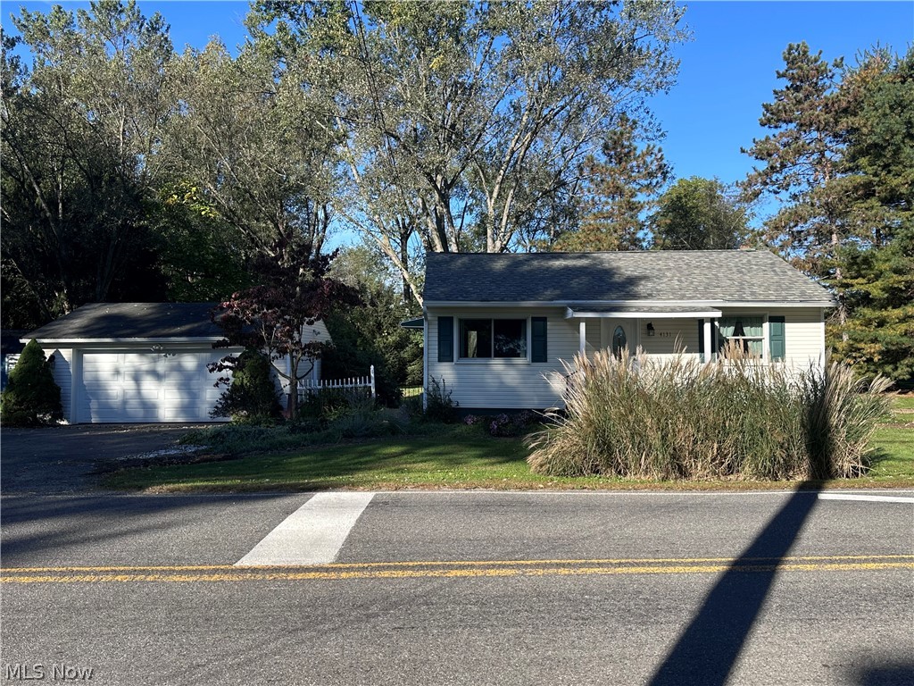 4131 Alabama Avenue NW North Lawrence OH 44666