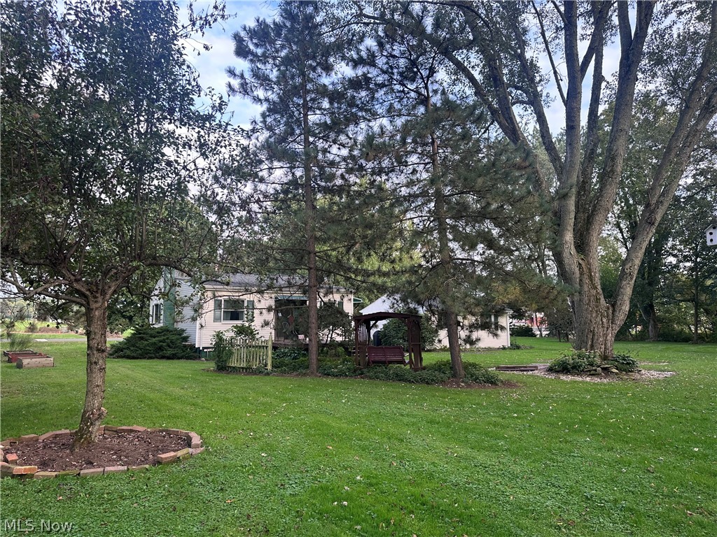 4131 Alabama Avenue NW North Lawrence OH 44666