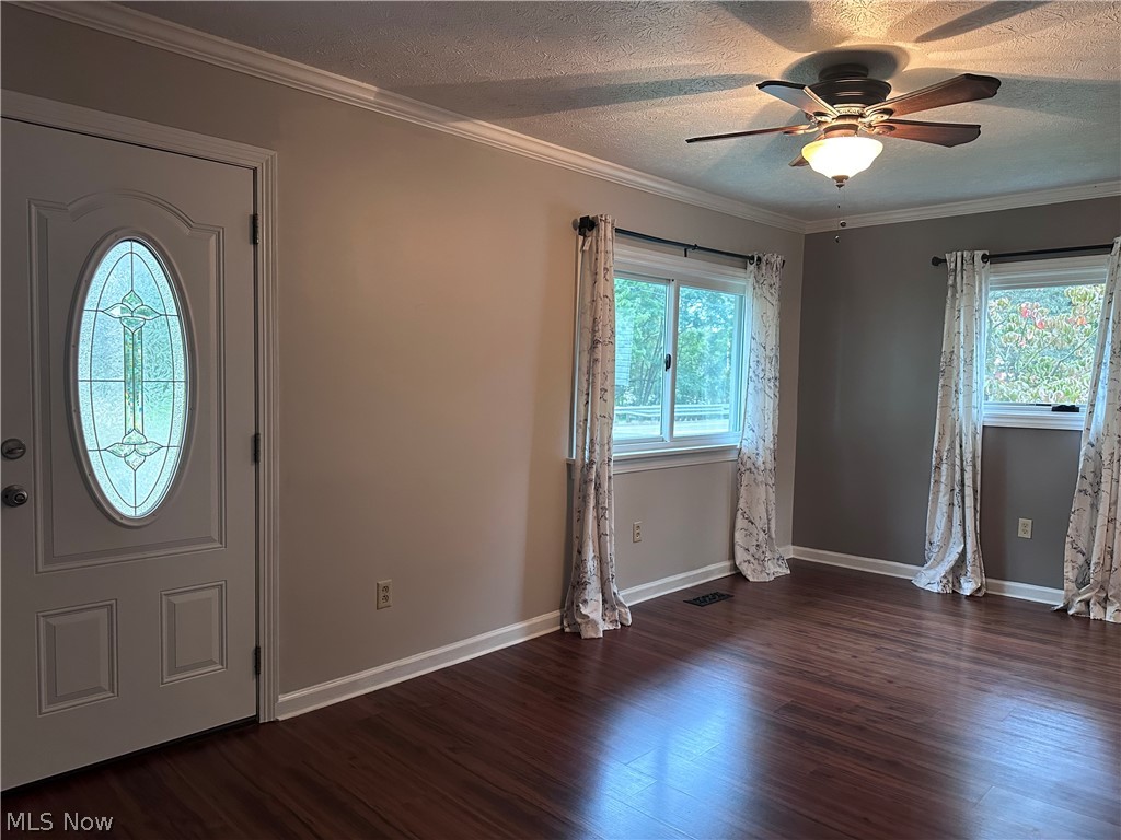 4131 Alabama Avenue NW North Lawrence OH 44666