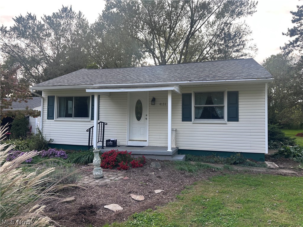 4131 Alabama Avenue NW North Lawrence OH 44666