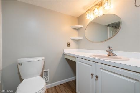 3411 Dunmore Avenue NW Canton OH 44708