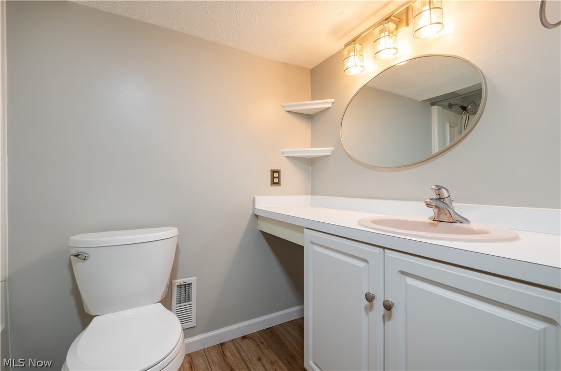 3411 Dunmore Avenue NW Canton OH 44708
