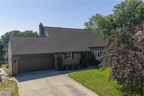 3411 Dunmore Avenue NW Canton OH 44708
