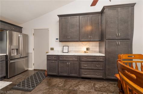 3411 Dunmore Avenue NW Canton OH 44708