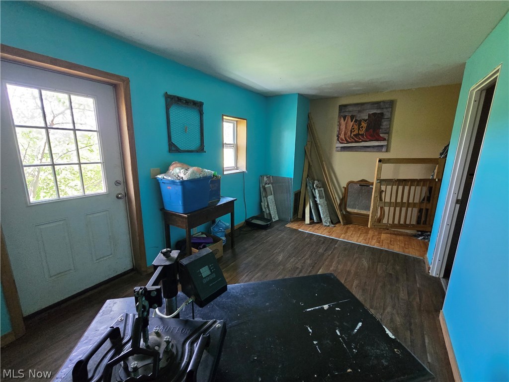 8725 State Route 7 Williamsfield OH 44093