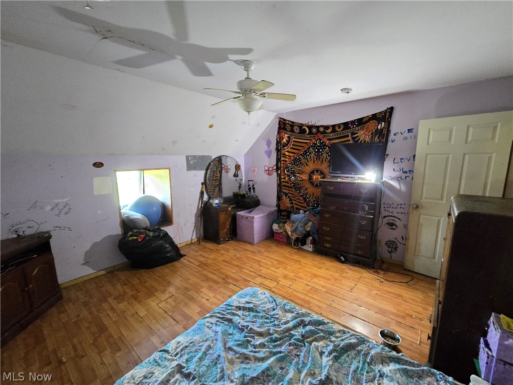 8725 State Route 7 Williamsfield OH 44093