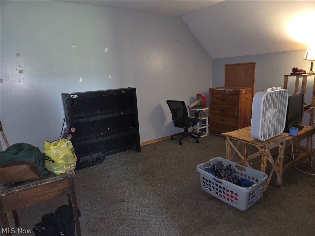 8725 State Route 7 Williamsfield OH 44093