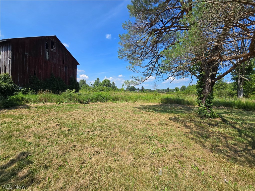 8725 State Route 7 Williamsfield OH 44093