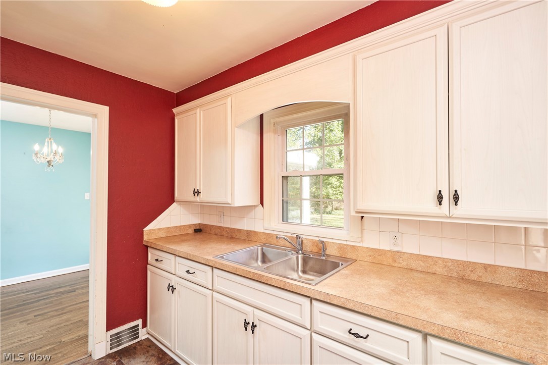 2123 14th Street Cuyahoga Falls OH 44223