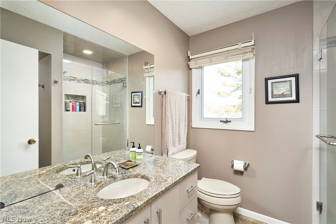 483 Beaverbrook Drive Bath OH 44333