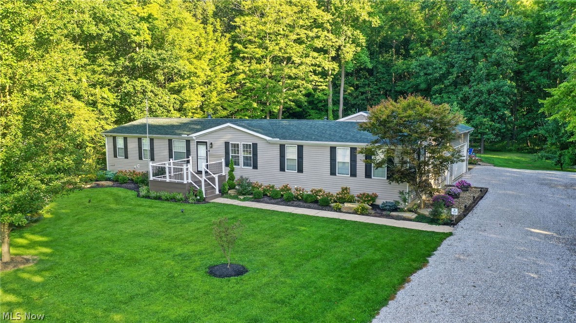 5249 New London Road Geneva OH 44041