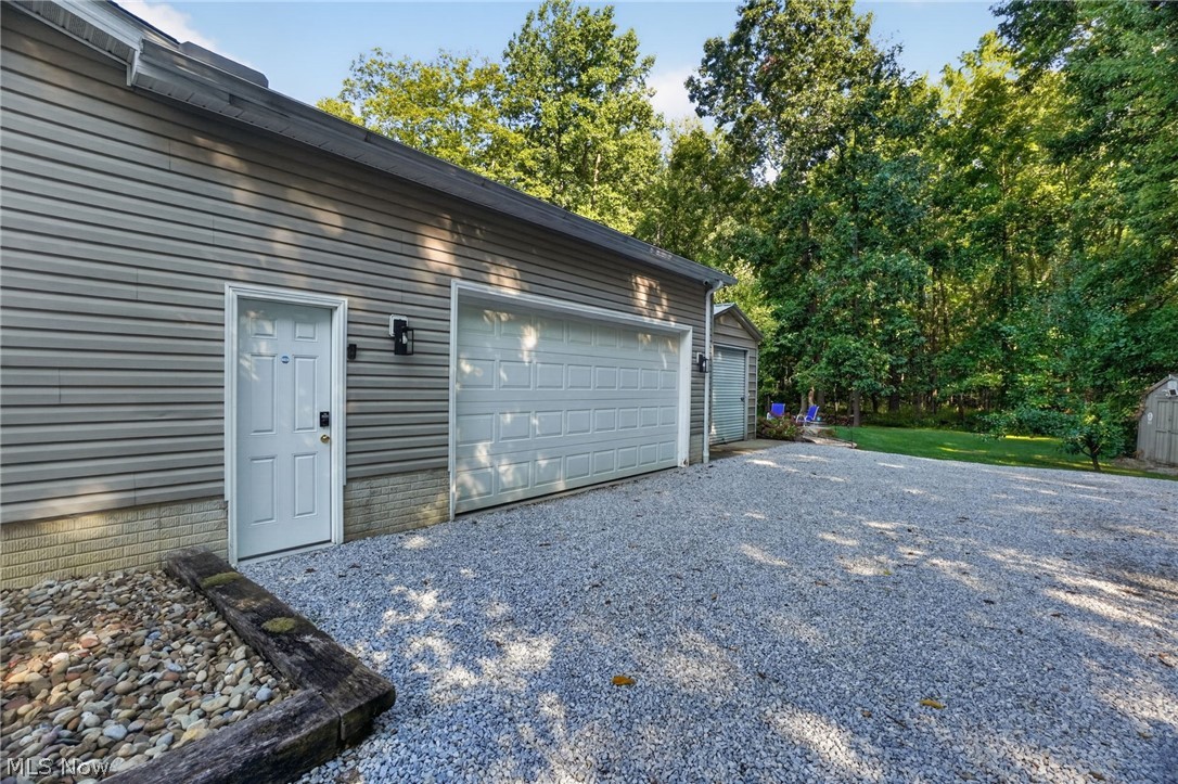 5249 New London Road Geneva OH 44041