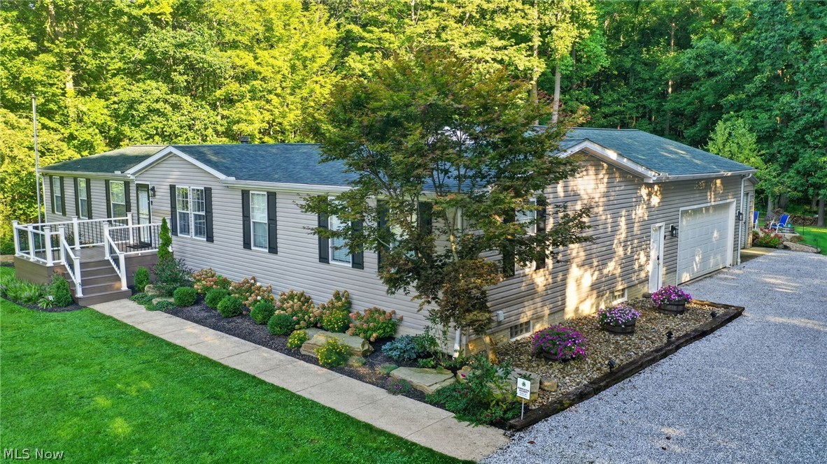 5249 New London Road Geneva OH 44041