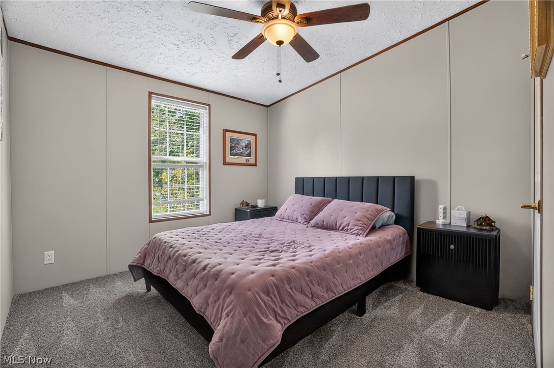 5249 New London Road Geneva OH 44041