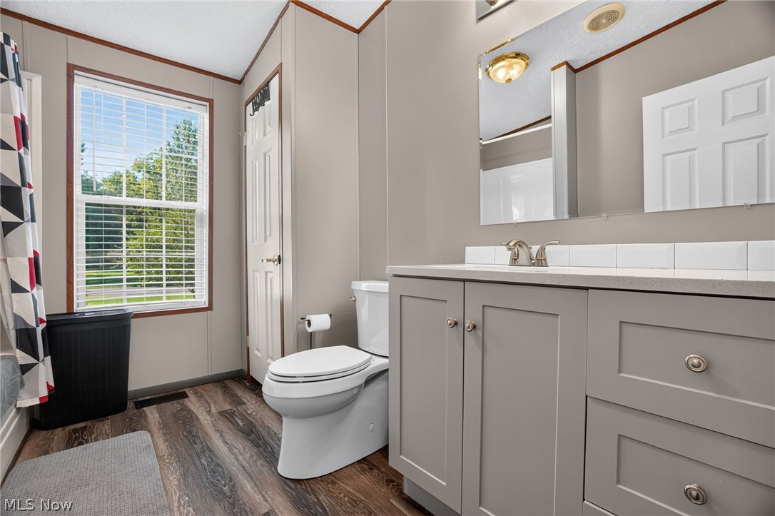 5249 New London Road Geneva OH 44041