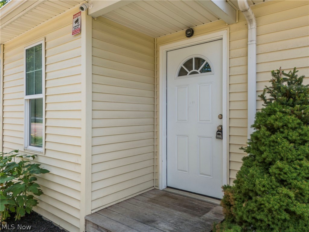 477 Allyn Street Akron OH 44304