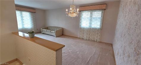 5911 Ralston Drive Parma OH 44129