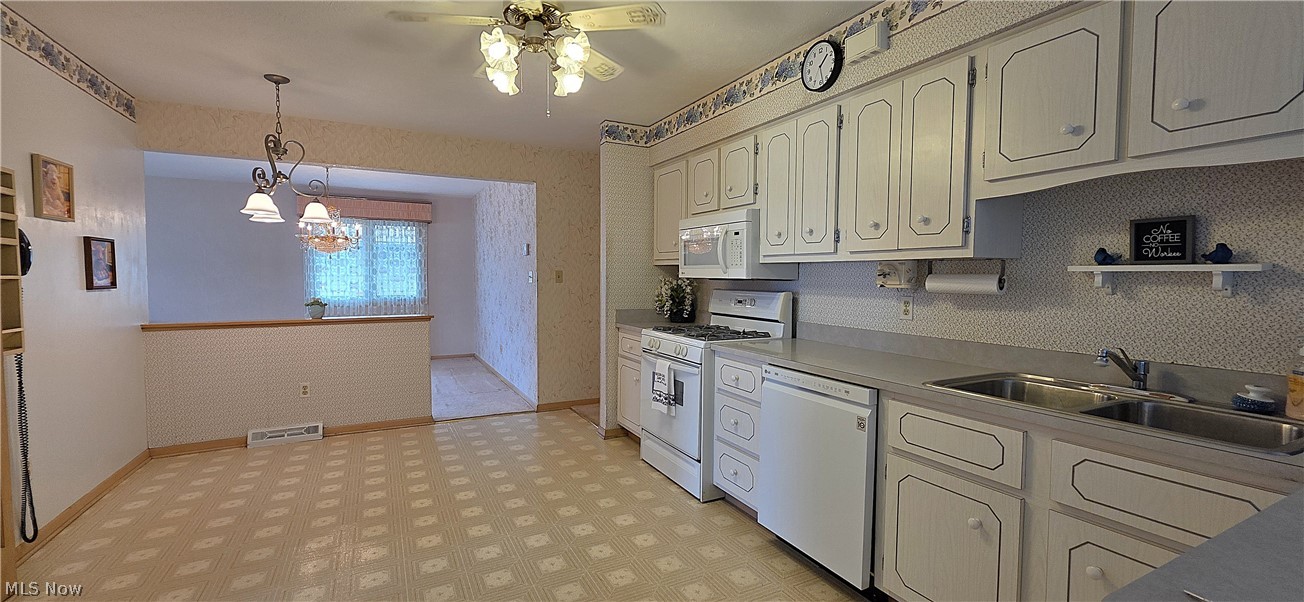 5911 Ralston Drive Parma OH 44129