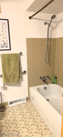 5911 Ralston Drive Parma OH 44129
