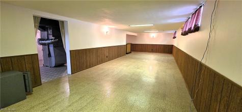 5911 Ralston Drive Parma OH 44129